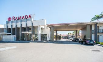 Ramada Hotel & Suites by Wyndham Sydney Cabramatta