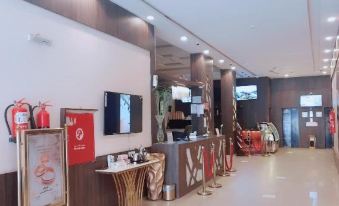 Golden Abha Al Mediaf