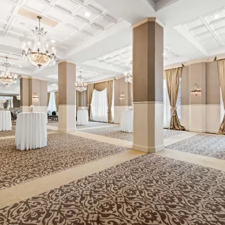 Genetti Hotel, SureStay Collection by Best Western