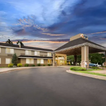Comfort Inn West