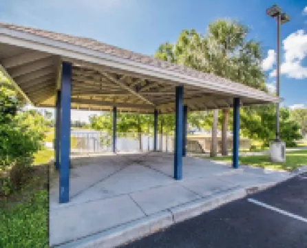 Suburban Studios Melbourne Airport Hoteles en Melbourne