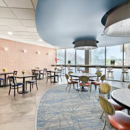 Holiday Inn Express ATLANTA GALLERIA-BALLPARK AREA by IHG