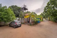 Nathan Resort (Eco Friendly) Hotels in Manjakuppam