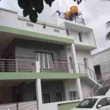 Aashraya Homestay Hotel Exterior