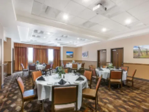 ベスト ウエスタン プレミア フリーポート イン & スイーツ コーディのホテル