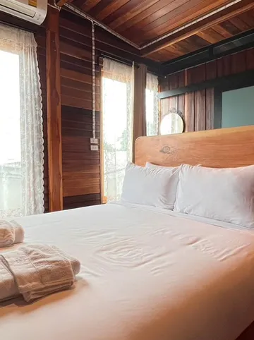 รูปภาพของศรีเสนาะ บูทิค โฮเทล