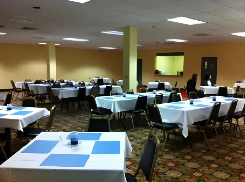 Manistee Inn & Marina