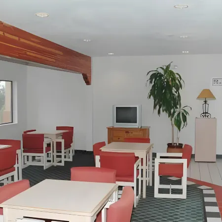 NavajoLand Inn Отели в г. Апачи