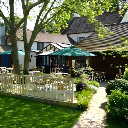 Cromwell Arms Country Pub with Rooms
