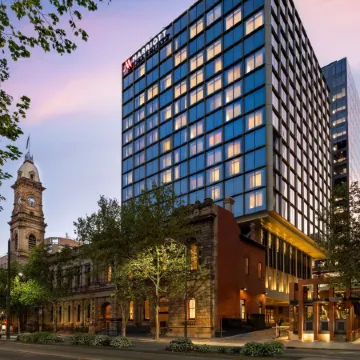 Adelaide Marriott Hotel Отели рядом с достопримечательностью «Площадь Виктория»