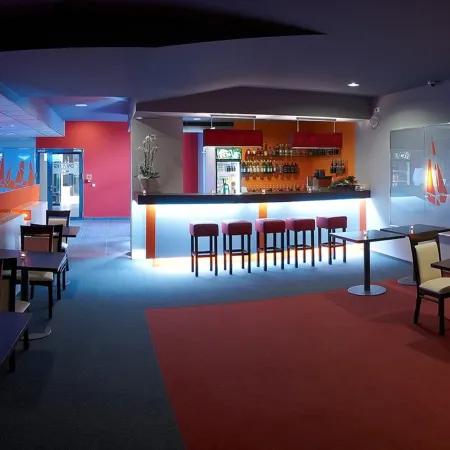 Hotton Hotel