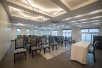 Visakka's The Amethyst Hotel Palani