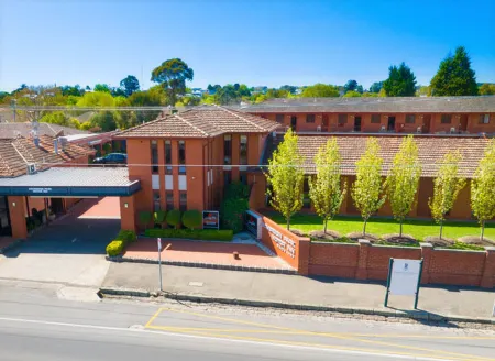 Sovereign Park Motor Inn