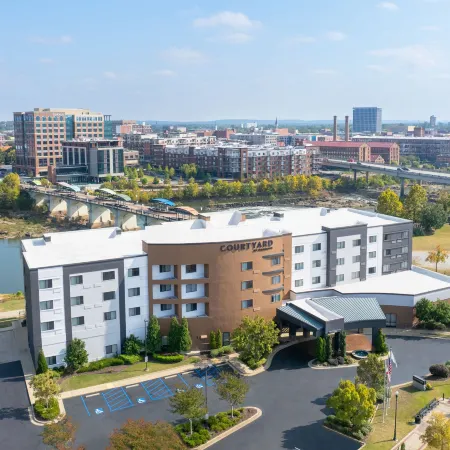 Courtyard Columbus Phenix City/Riverfront