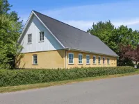 "Lokke" - 19km from the Sea