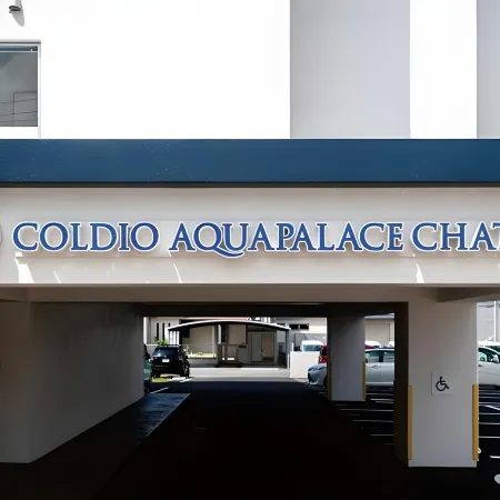 Aqua Palace Chatan by Coldio Premium