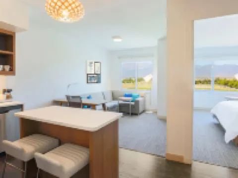 Element Ontario Hotels in Ontario