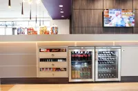 Hampton by Hilton Dortmund Phoenix See - bar