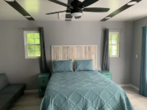 Mountain Momma's Homestead Cottage Hotels in Hurricane