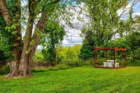 Modern Rustic Retreat w/Private Trails & Stream