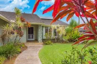 Aloha Serenity: North Shore Hot Tub Escape