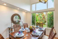 Aloha Serenity: North Shore Hot Tub Escape Hotels in Kalihiwai