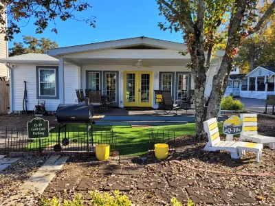 5-Star Lakefront Beach House in Ocean Lakes Hotel in zona South Strand Recreation Center