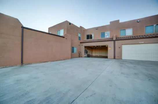 Desert Solitude Rim Vista 5A3