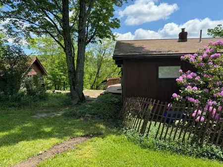 Hilltop, Relax and Enjoy Nature's Aviary Atop the Endless Mountains.