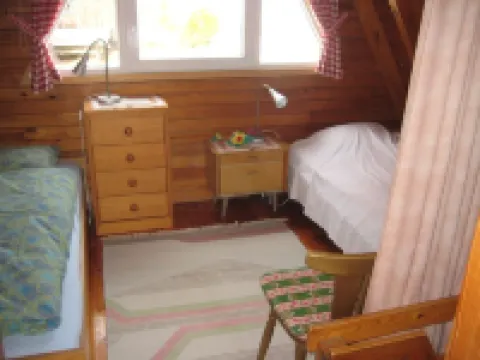 Wild house, cozy wooden house, 850 m² fenced for your dog. Hotels in Simmerath