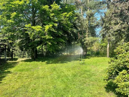 Waldhäuschen am See Отели в г. Даме-Шпревальд
