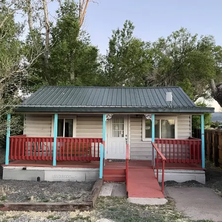 Mountain Avenue Cozy Cabin Отели в г. Спрингервилл