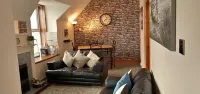 Bayhead Flat 14C- at the heart of Stornoway