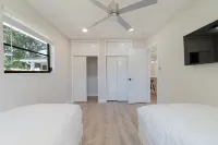 Indulge in Florida's finest living! A dream awaits you in this beautiful home.