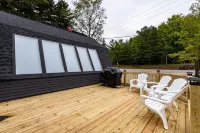 RIVER! Hot tub, Movie theater, Sauna, Massage chair