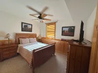 Apple Canyon Lake, Game Room, Hot Tub 톰슨 타운쉽 호텔