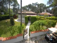 Villa a Lignano Pineta in prossimità della spiaggia Hotel a 