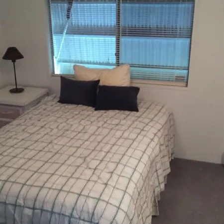 Renovated,clean,comfortable,trailer on canal with Lake Okeechobee access.