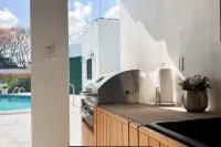 Luxury Villa W/ Pool, Concierge, Yacht and Chef Services!