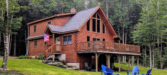 Beautiful Lakeside Log Home Near Acadia National Park - Kayak, Canoe, Swim, Fish エルズワースのホテル