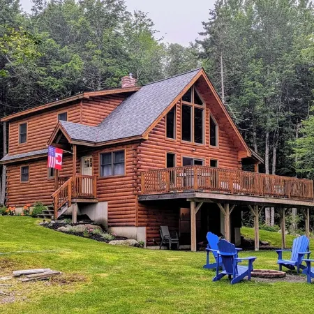 Beautiful Lakeside Log Home Near Acadia National Park - Kayak, Canoe, Swim, Fish