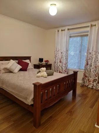 Adelaide Escape: Two-Storey Home Near City & Hills Отели в г. Теринги