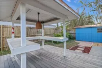 The Coastal Home- Center of Fort Myers