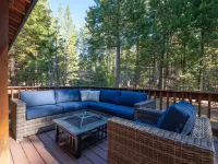 Upscale Mountain Chalet in Blue Lake Springs, Free Wifi/Cable, Gas Fireplace Hotel di Arnold