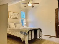 Getaway in the heart of the Ozarks