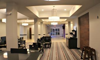 Holiday Inn Express & Suites Bonham