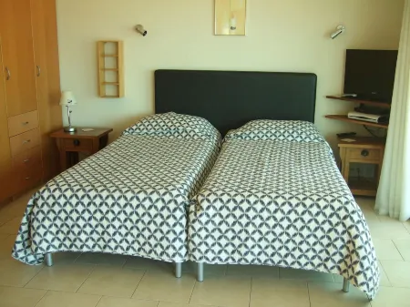 Luxury Apartment with superb sea views