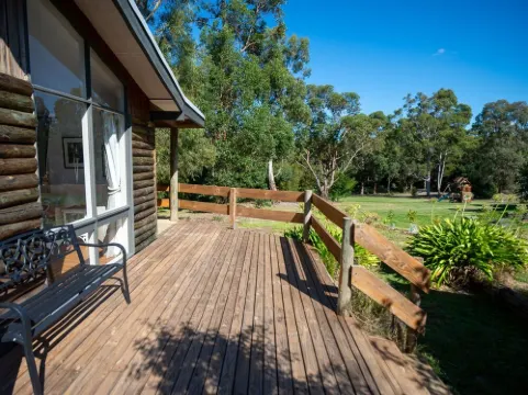 Cottage-Yarra Valley-10 Acres-Breakfast Inc-15 Mins From Healesville & Warburton