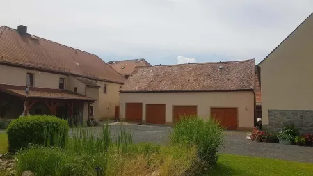 Idyllic vacation apartment on the farm