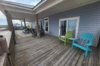 Beautiful Gulf 4 BR/4 Bath, High End Furnishings w/Beach Gear and Kayak!